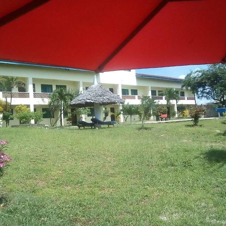 Ashari Hotel Shanzu Exterior foto